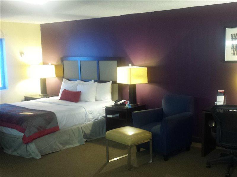 Ramada By Wyndham Rockaway Hotel Exterior photo
